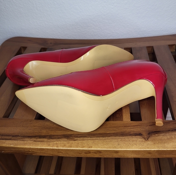 BCBGeneration high heel stiletto shoes in 8M (Eu 35.5) - Picture 4 of 7